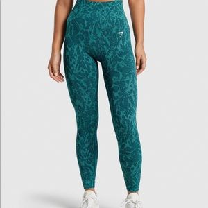 Gymshark adapt animal seamless leggings: teal butterfly M
